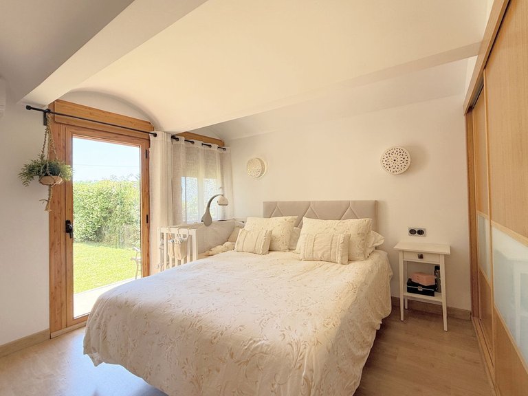 Villa for Sale in Estepona, Malaga 21