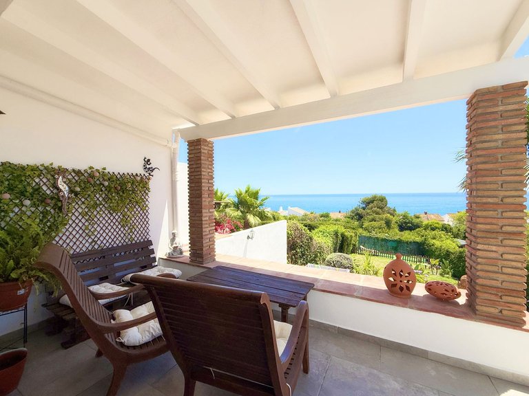 Villa for Sale in Estepona, Malaga 31