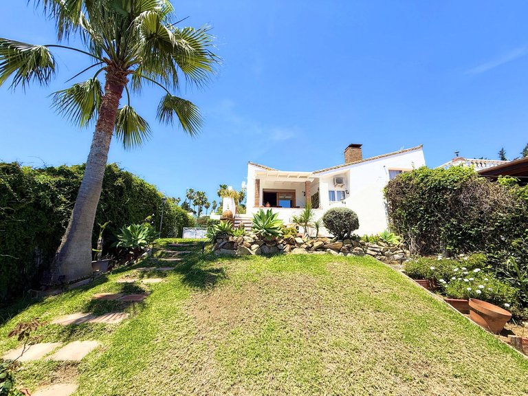Villa for Sale in Estepona, Malaga 7