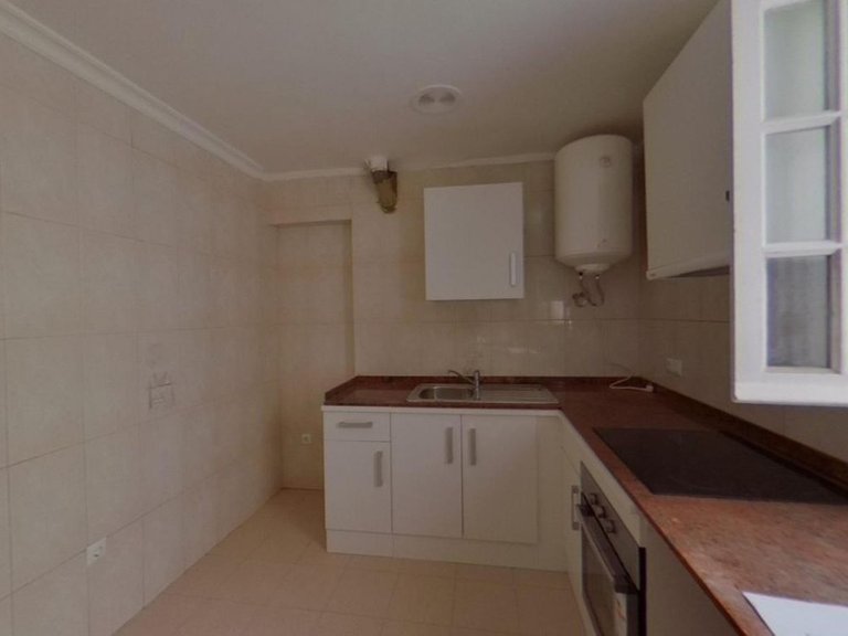 Villa for Sale in Estepona, Malaga 5
