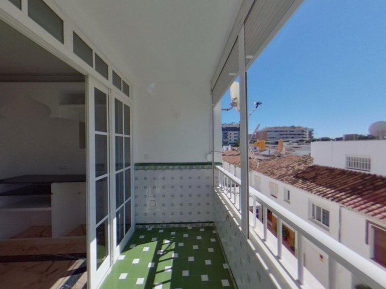 Villa for Sale in Estepona, Malaga 6