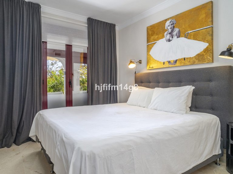 Apartment for Sale in San Pedro De Alcántara, Malaga 13