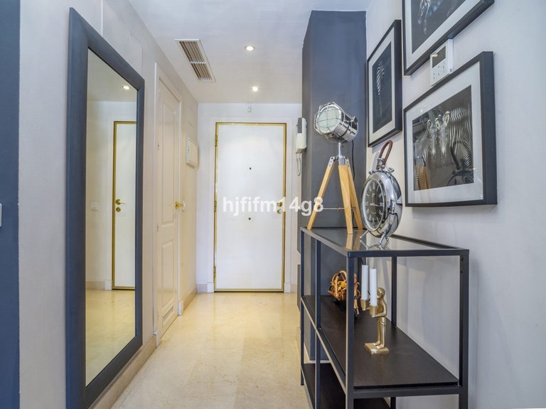 Apartment for Sale in San Pedro De Alcántara, Malaga 20
