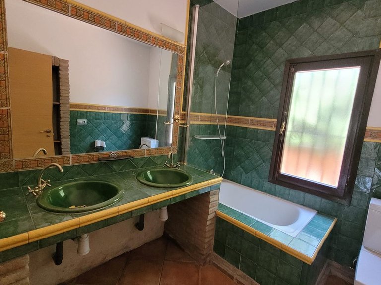 Villa for Sale in Costa del Sol Rio Real Golf, Malaga 13