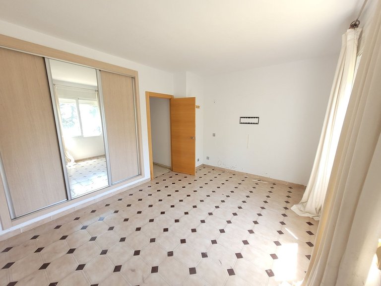 Villa for Sale in Costa del Sol Rio Real Golf, Malaga 16