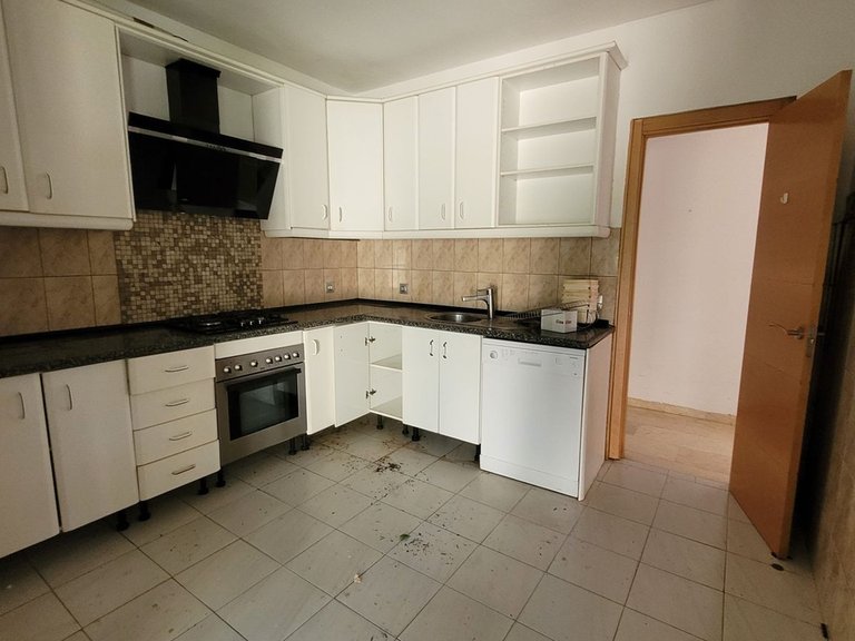 Villa for Sale in Costa del Sol Rio Real Golf, Malaga 18