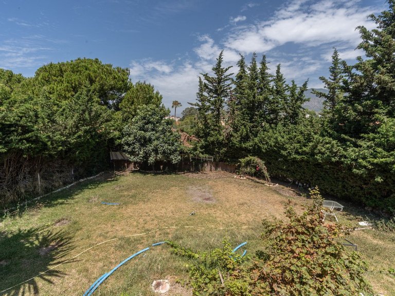 Villa for Sale in Costa del Sol Rio Real Golf, Malaga 8
