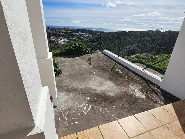 Villa for Sale in Doña Julia, Malaga 25