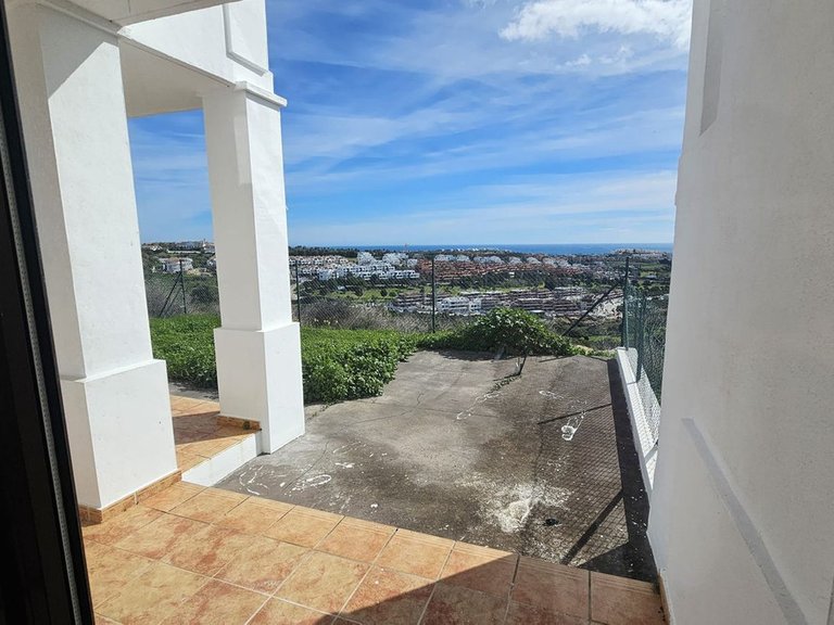 Villa for Sale in Doña Julia, Malaga 26