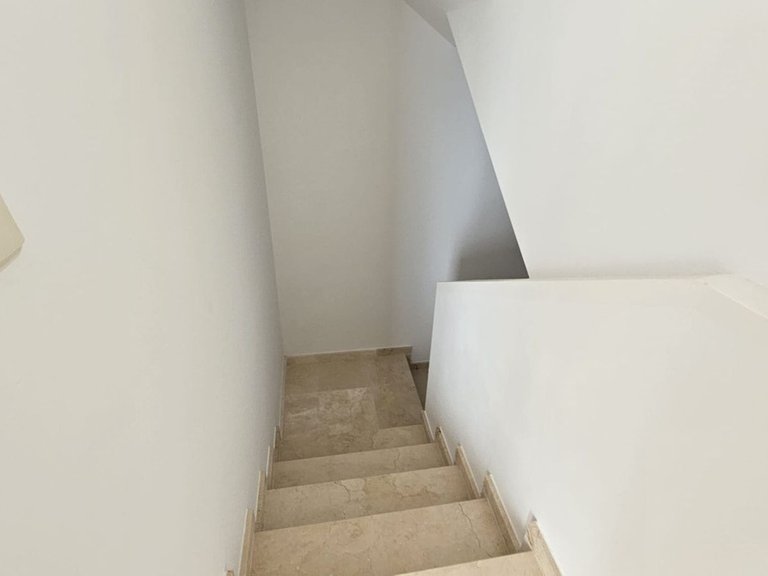 Villa for Sale in Doña Julia, Malaga 28