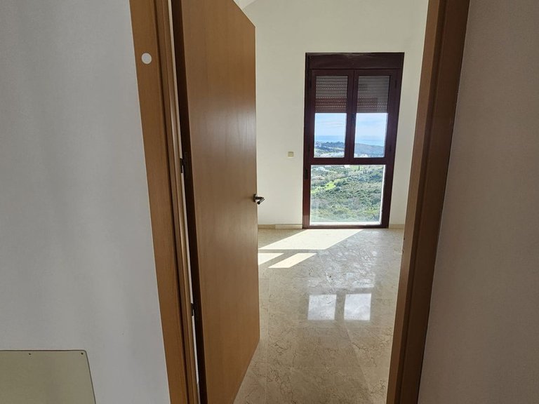 Villa for Sale in Doña Julia, Malaga 9