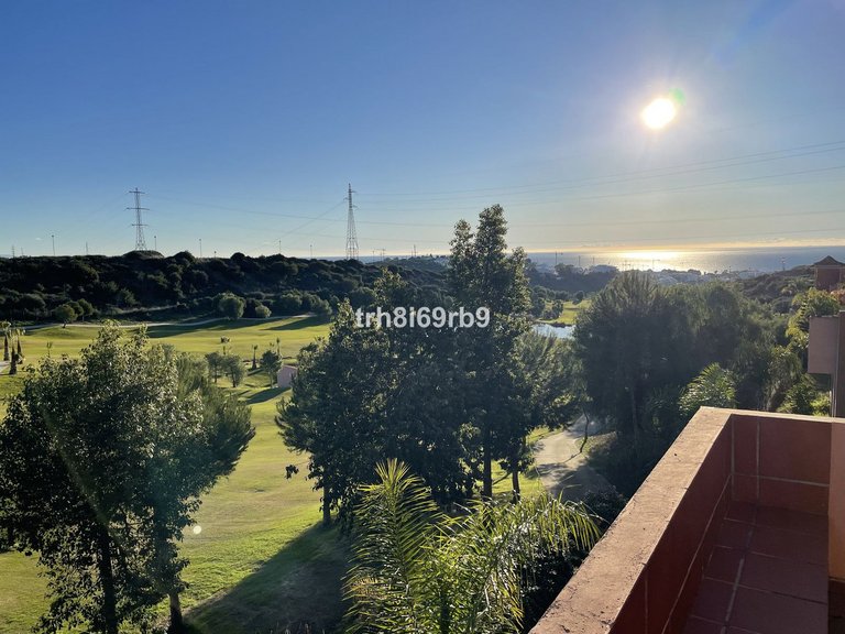Villa for Sale in Estepona, Malaga 20