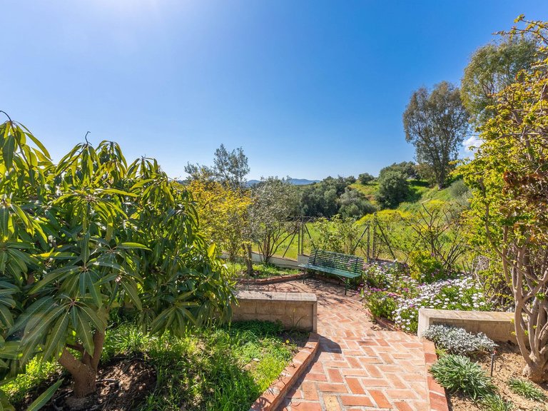 Villa for Sale in Mijas Golf, Malaga 38
