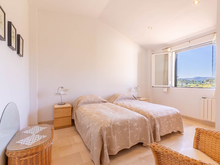 Villa for Sale in Mijas Golf, Malaga 9