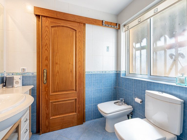 Villa for Sale in Benalmadena, Malaga 18