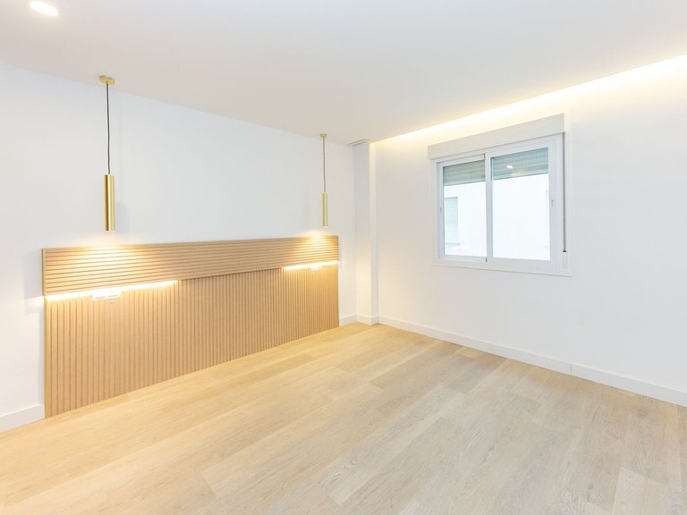 Apartment for Sale in Fuengirola, Malaga 11