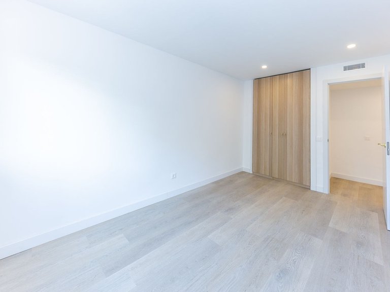 Apartment for Sale in Fuengirola, Malaga 17