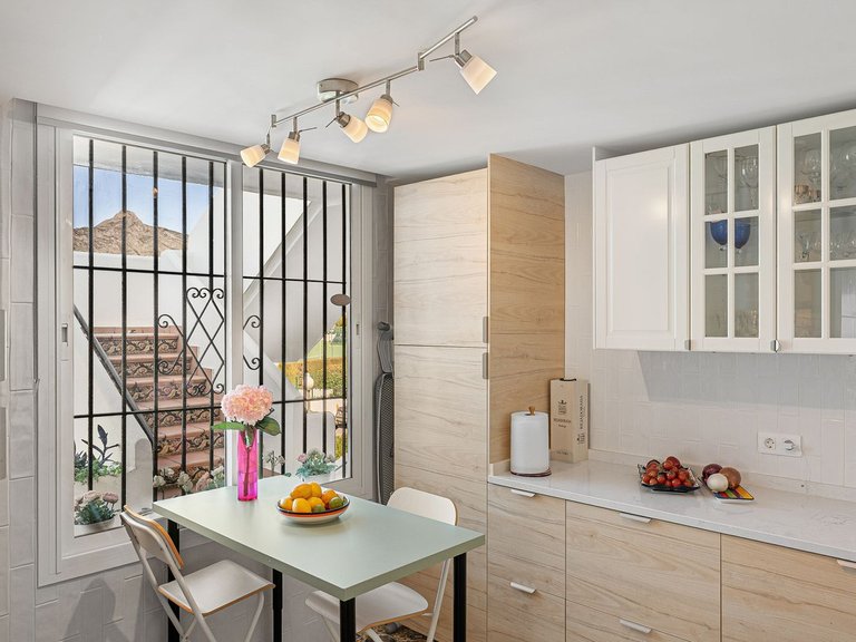Apartment for Sale in Nueva Andalucía, Malaga 7