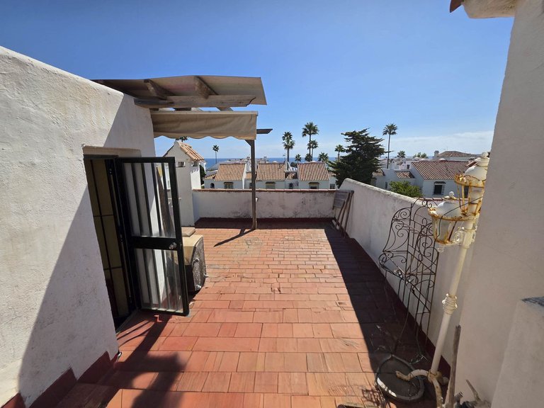 Villa for Sale in Casares Playa, Malaga 32