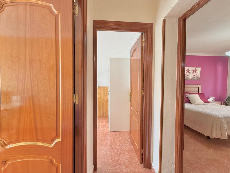 Villa for Sale in Los Pacos, Malaga 14
