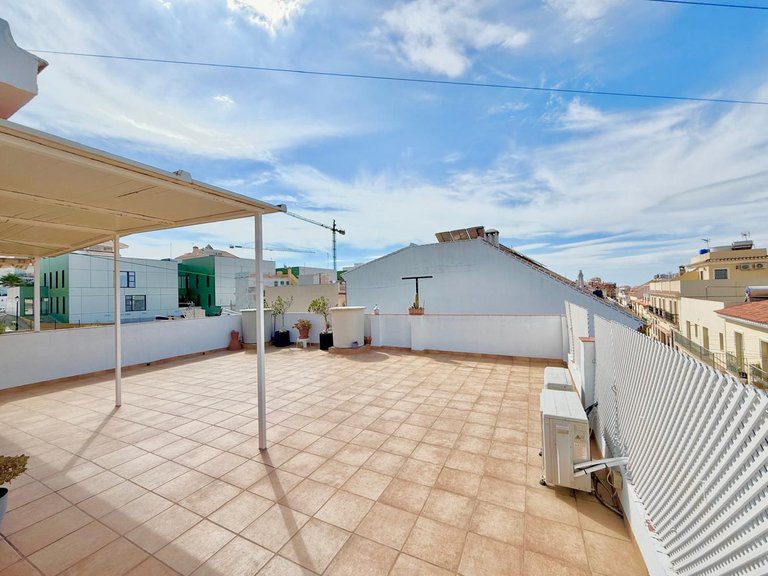 Villa for Sale in Los Pacos, Malaga 2