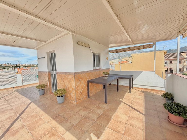 Villa for Sale in Los Pacos, Malaga 22