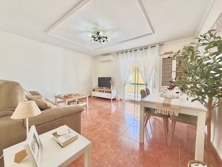 Villa for Sale in Los Pacos, Malaga 6