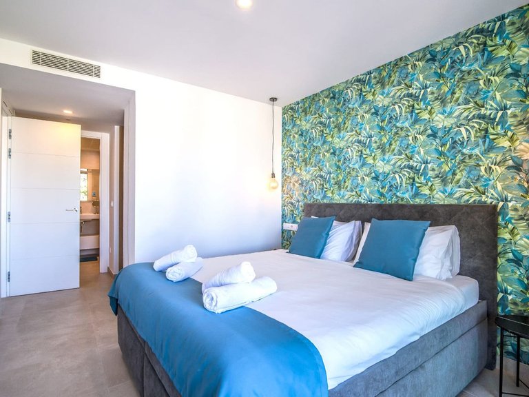 Apartment for Sale in Fuengirola, Malaga 16