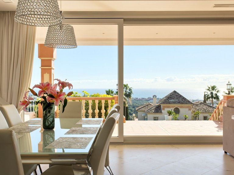 Villa for Sale in Benahavís, Malaga 15