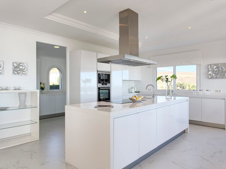 Villa for Sale in Benahavís, Malaga 4