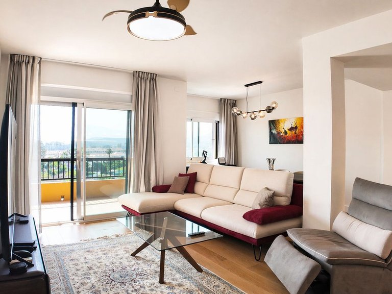 Apartment for Sale in San Pedro De Alcántara, Malaga 1