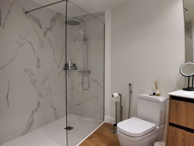 Apartment for Sale in San Pedro De Alcántara, Malaga 25