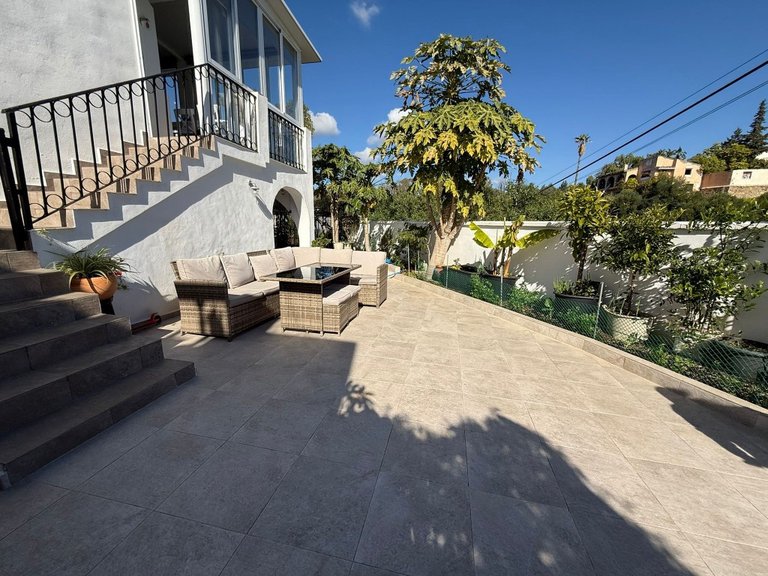 Villa for Sale in Estepona, Malaga 2