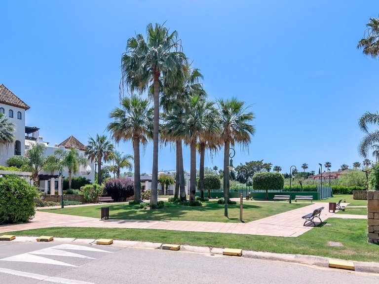 Apartment for Sale in Sotogrande, Cadiz 11