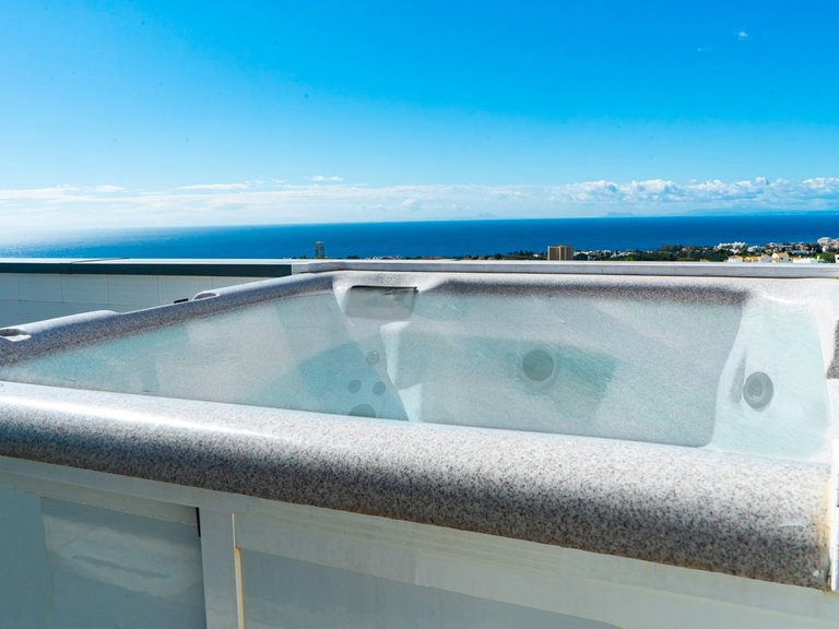 Villa for Sale in Altos De Los Monteros, Malaga 45