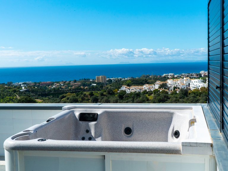 Villa for Sale in Altos De Los Monteros, Malaga 60
