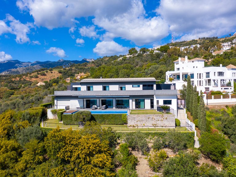 Villa for Sale in Altos De Los Monteros, Malaga 64