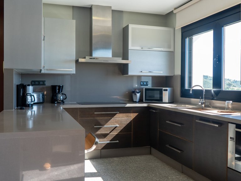 Villa for Sale in Altos De Los Monteros, Malaga 9