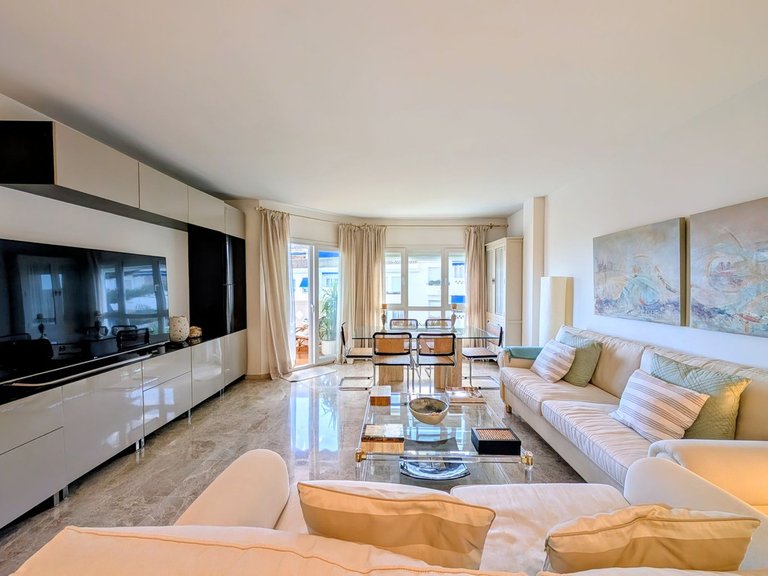 Apartment for Sale in San Pedro De Alcántara, Malaga 3