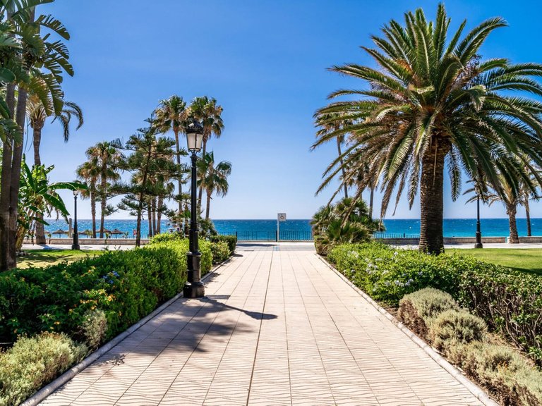 Apartment for Sale in San Pedro De Alcántara, Malaga 34