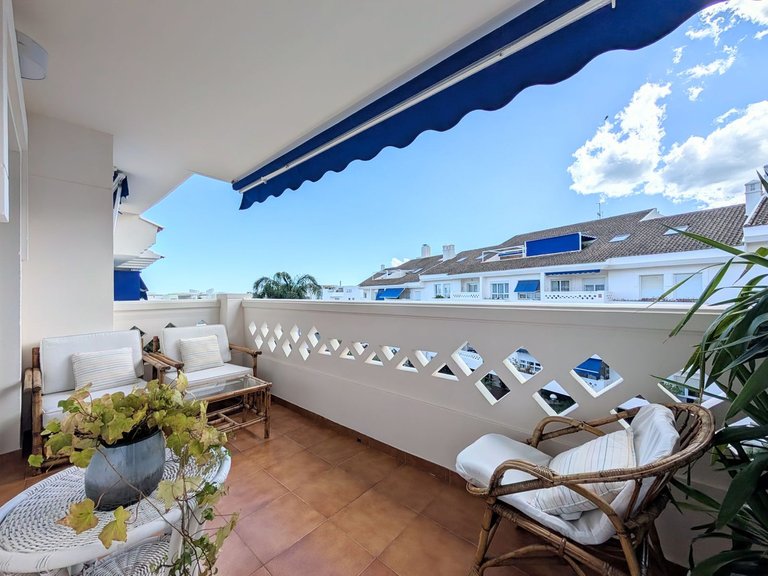 Apartment for Sale in San Pedro De Alcántara, Malaga 5