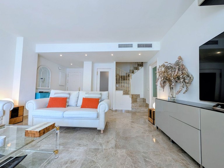 Apartment for Sale in San Pedro De Alcántara, Malaga 7
