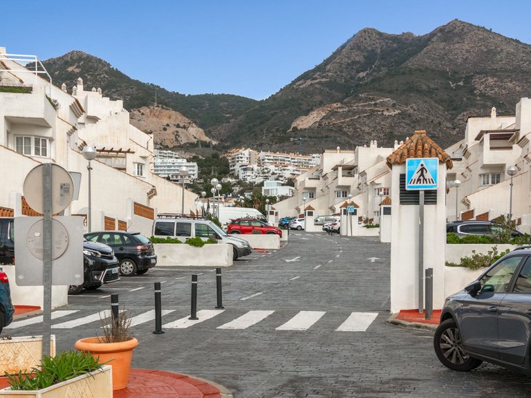 Apartment for Sale in Benalmadena, Malaga 26
