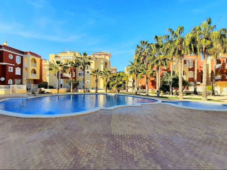 Apartment for Sale in Los Alcazares, Murcia 2