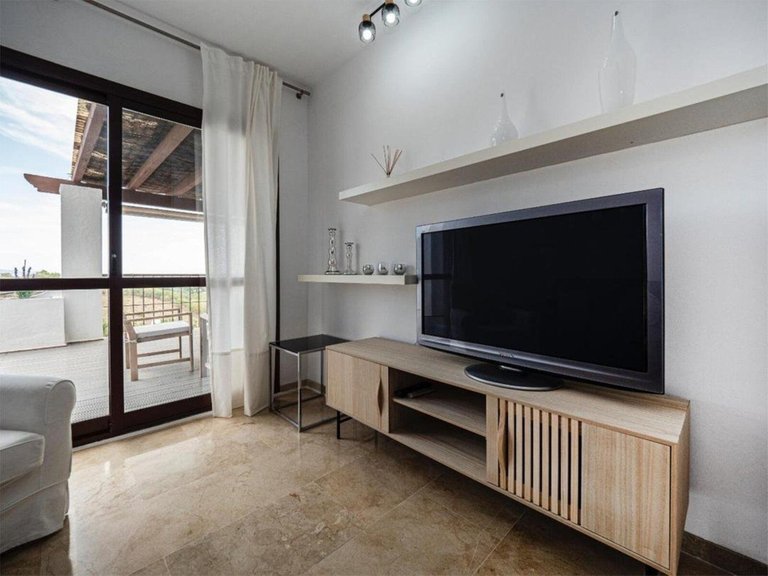Apartment for Sale in The Golden Mile, Malaga 9
