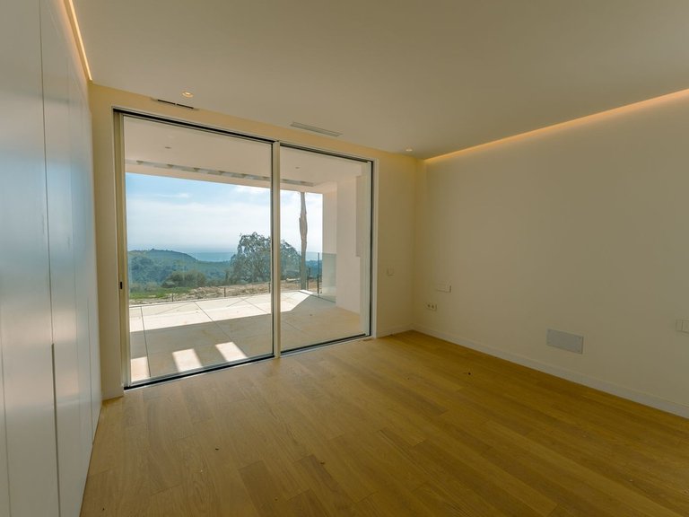 Apartment for Sale in Ojén, Malaga 11