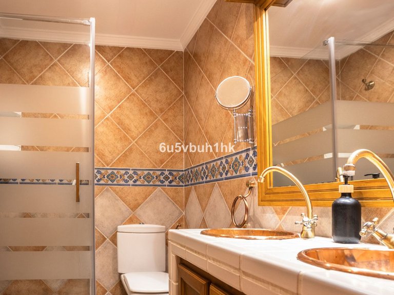 Villa for Sale in Sierrezuela, Malaga 27