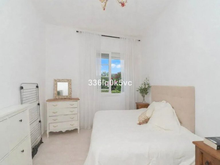 Apartment for Sale in Estepona, Malaga 4