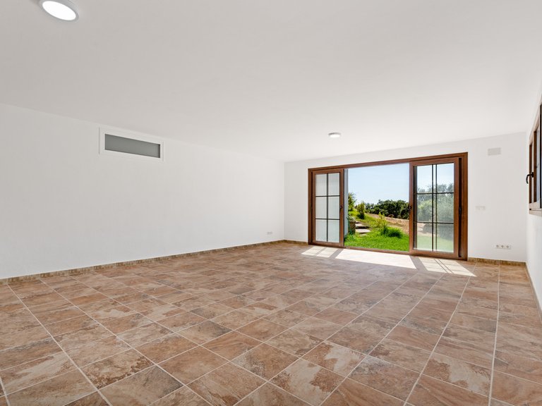 Villa for Sale in Casares, Malaga 34