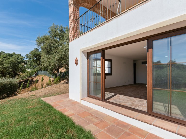 Villa for Sale in Casares, Malaga 41
